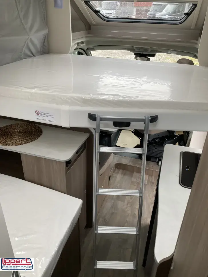 Fahrzeugbild Carado T 135 pro mit Hubbett #18
