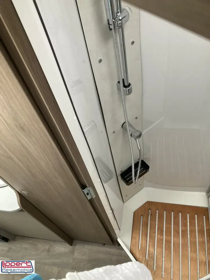 Fahrzeugbild Carado T 135 pro mit Hubbett #16
