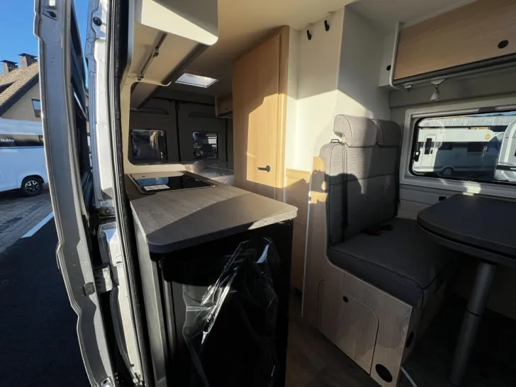 Fahrzeugbild Sunlight Camper Van Cliff 600 IC-Line #8