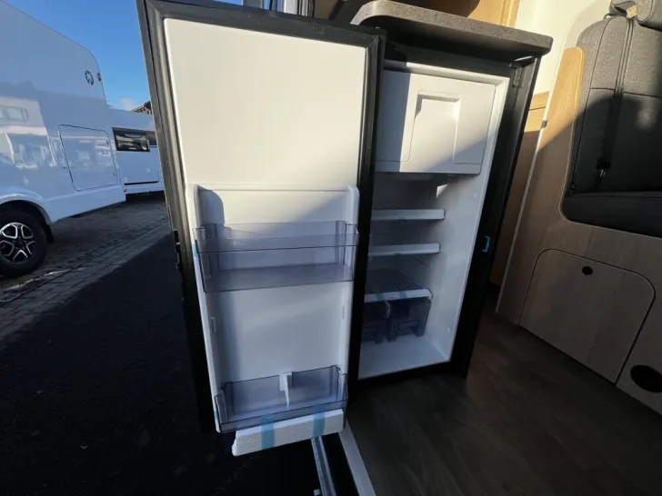 Fahrzeugbild Sunlight Camper Van Cliff 600 IC-Line #9