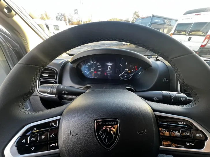 Fahrzeugbild Sunlight Camper Van Cliff 600 IC-Line #16