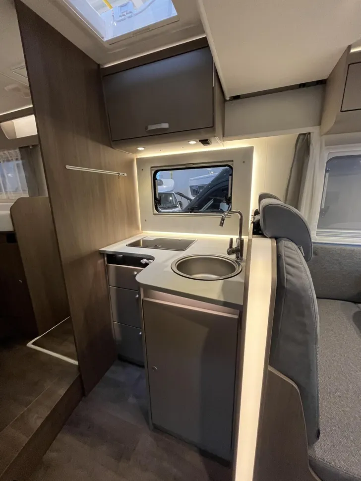 Fahrzeugbild Carado T 447 #8