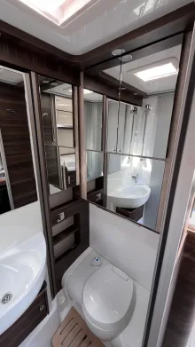 Fahrzeugbild Laika Ecovip L 2009 #16