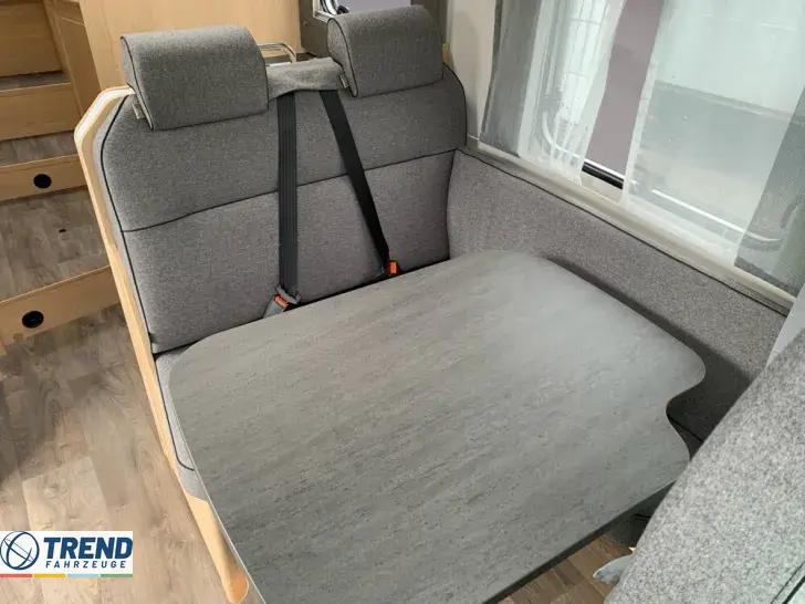 Fahrzeugbild Sunlight T 68 #11