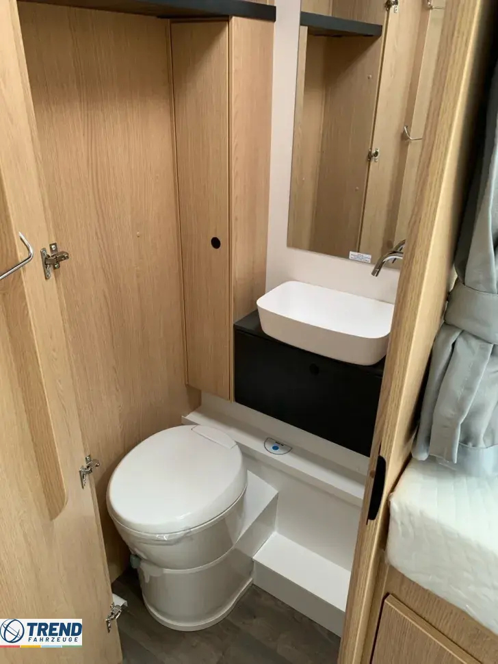 Fahrzeugbild Sunlight T 68 #15