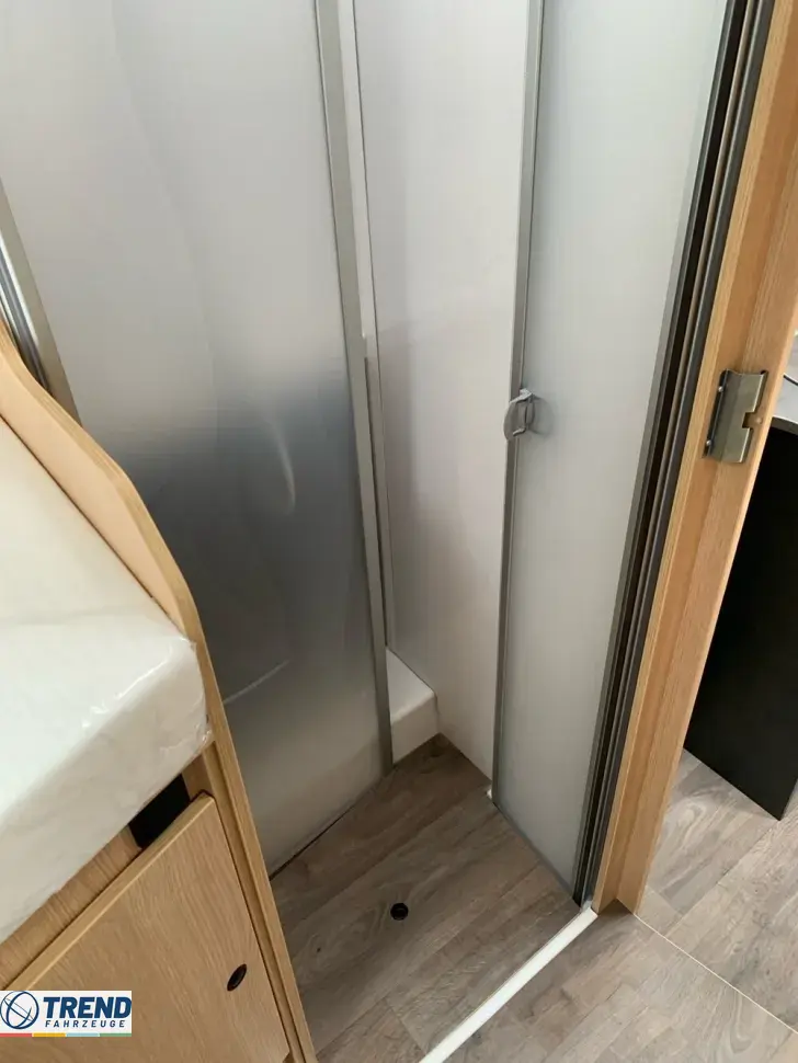 Fahrzeugbild Sunlight T 68 #16