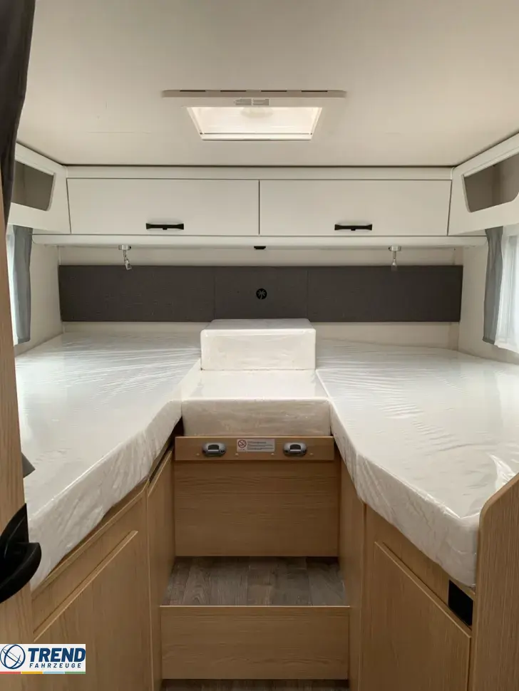 Fahrzeugbild Sunlight T 68 #17