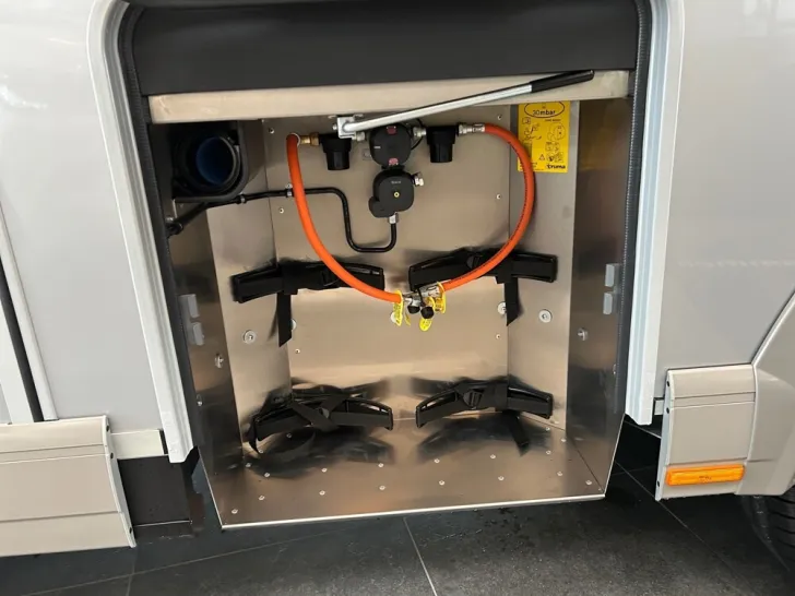 Fahrzeugbild Carthago chic e-line I 50 LE DA #24