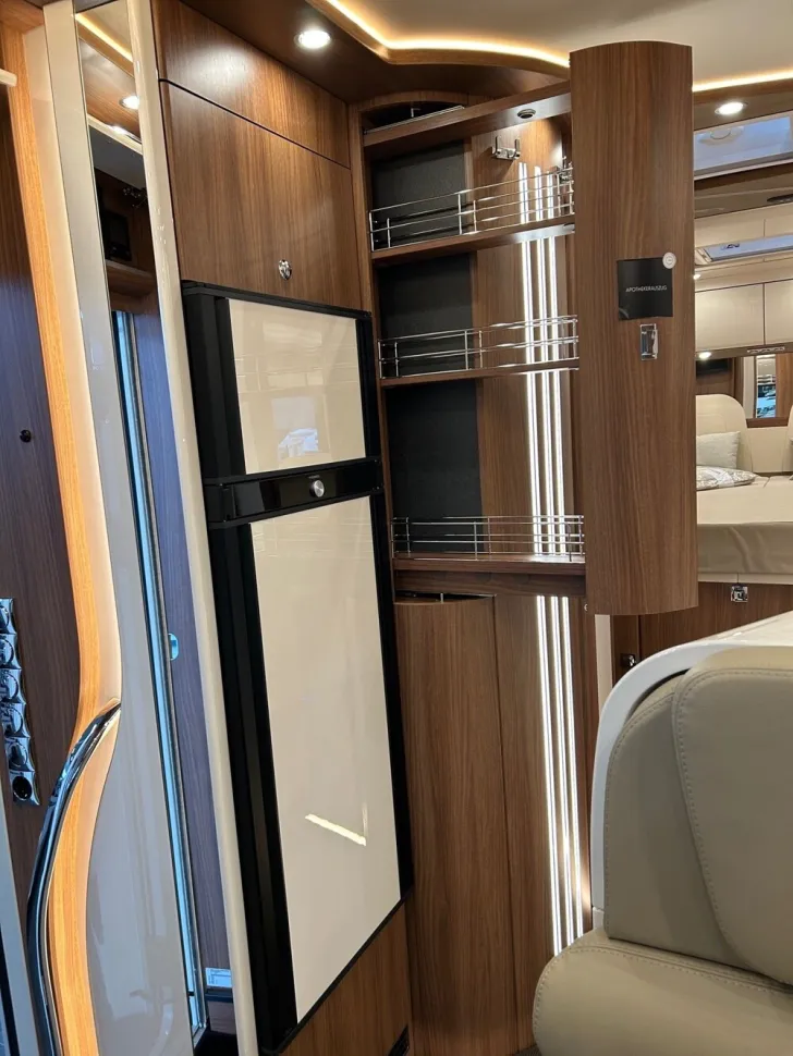 Fahrzeugbild Carthago chic e-line I 51 QB DA #14