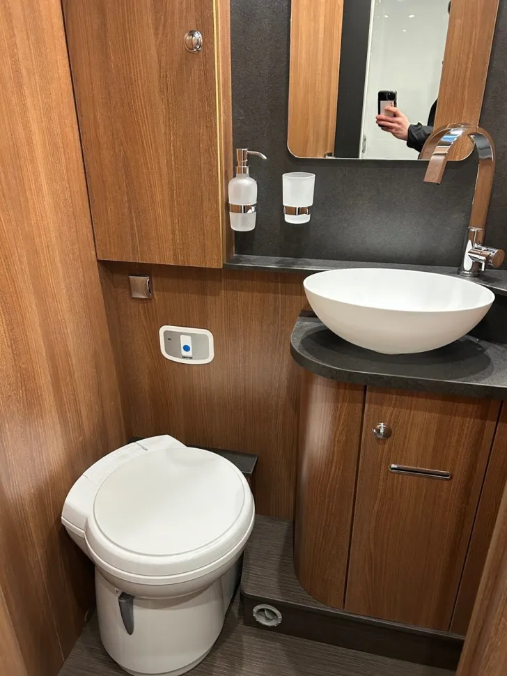 Fahrzeugbild Carthago C2-tourer I 145 RB LE #15