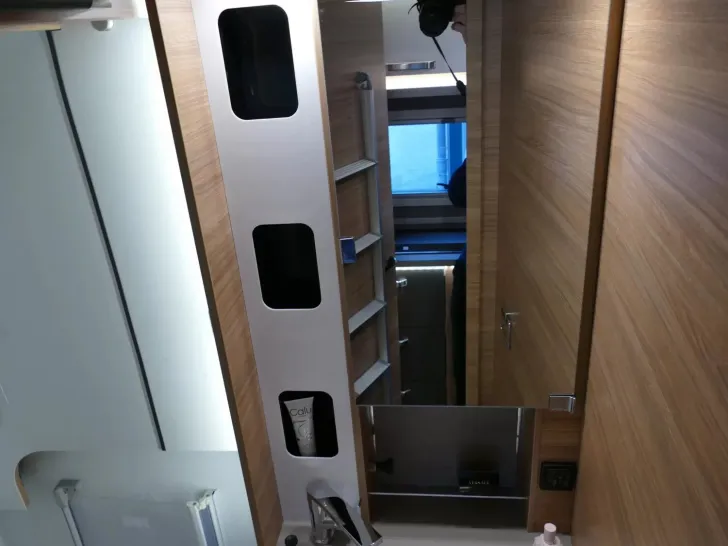 Fahrzeugbild Weinsberg X-Cursion Van 500 MQ EDITIONPEPPER Vermietflotte #15