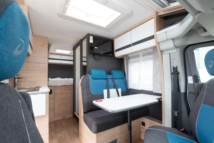 Fahrzeugbild Dethleffs Globebus Go T 15 ** 16.894  unter Listenpreis #8