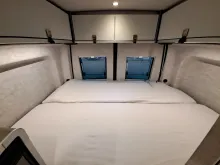 Fahrzeugbild Hymer Grand Canyon S CrossOver 600 AHK, TV, Wechselrichter #12