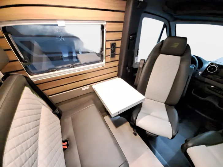 Fahrzeugbild Hymer Grand Canyon S CrossOver 600 AHK, TV, Wechselrichter #13