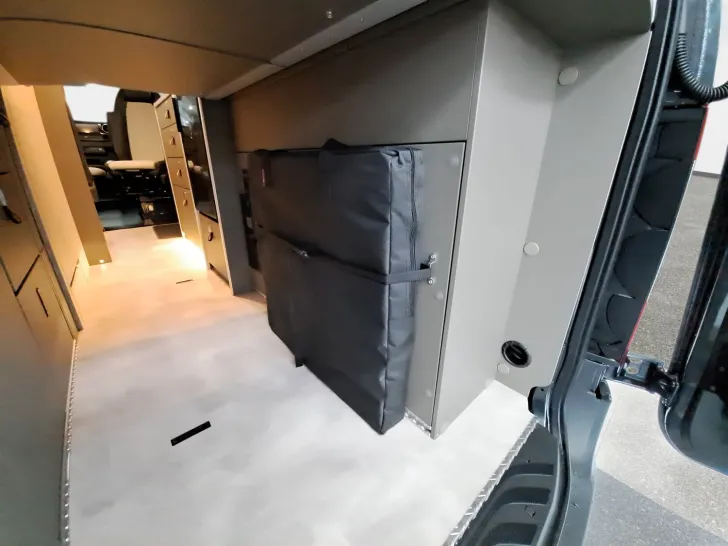 Fahrzeugbild Hymer Grand Canyon S CrossOver 600 AHK, TV, Wechselrichter #20
