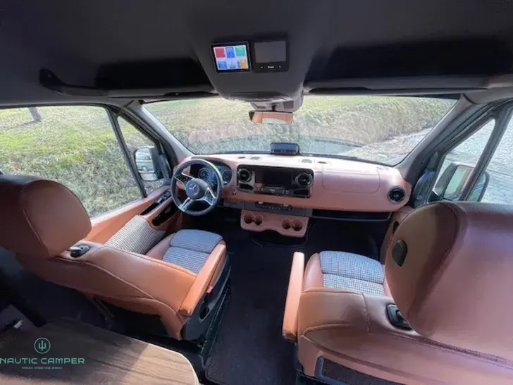 Fahrzeugbild Rhön Camp Force 4x4 "The Hulk" Sondermodell #5