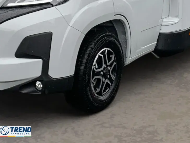 Fahrzeugbild Crosscamp EXPDN T 7.4 E Peugeot #6