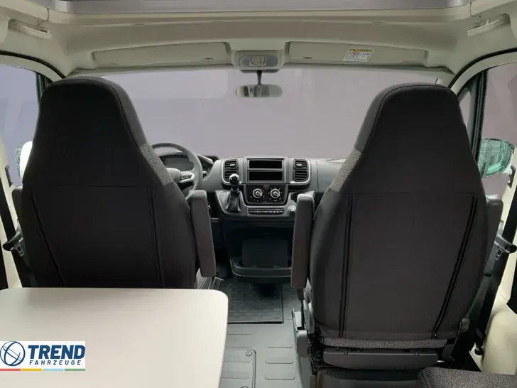 Fahrzeugbild Crosscamp EXPDN T 7.4 E Peugeot #10