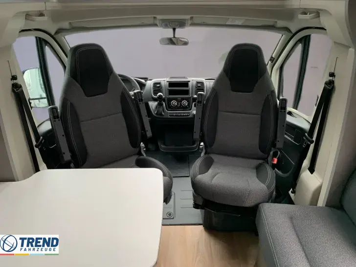 Fahrzeugbild Crosscamp EXPDN T 7.4 E Peugeot #11