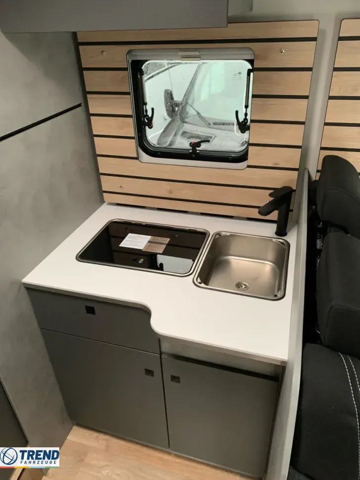 Fahrzeugbild Crosscamp EXPDN T 7.4 E Peugeot #13