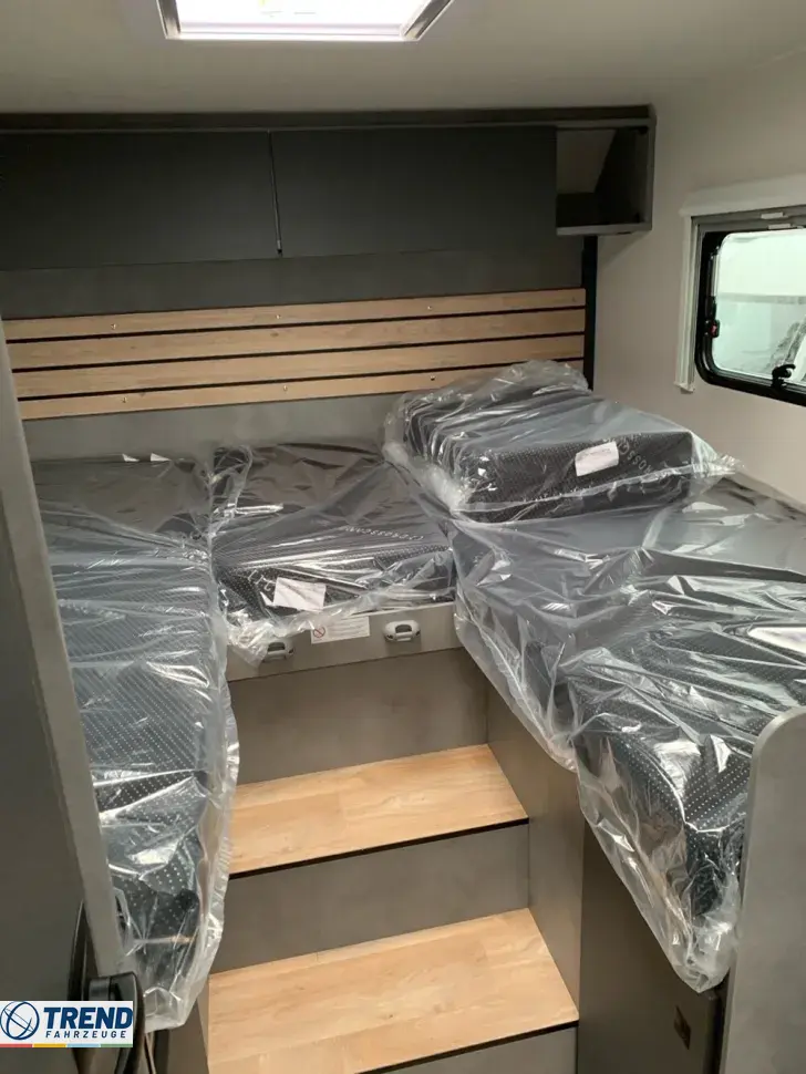 Fahrzeugbild Crosscamp EXPDN T 7.4 E Peugeot #18