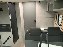 Fahrzeugbild Crosscamp EXPDN T 7.4 E Peugeot #19