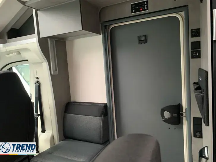 Fahrzeugbild Crosscamp EXPDN T 7.4 E Peugeot #26