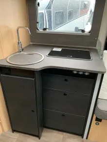 Fahrzeugbild Sunlight T 68C #13