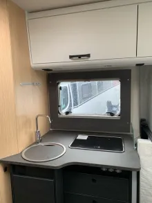 Fahrzeugbild Sunlight T 68C #14