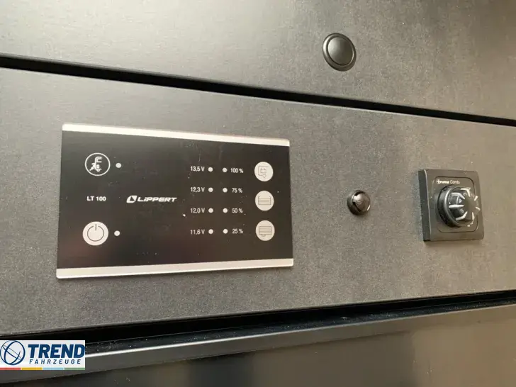 Fahrzeugbild Sunlight T 68C #20