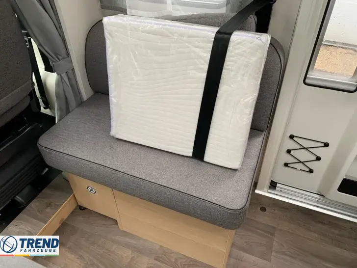 Fahrzeugbild Sunlight T 68C #22