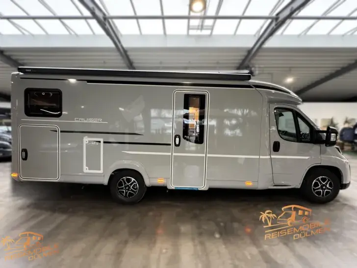 Fahrzeugbild LMC Cruiser 750 EF #4