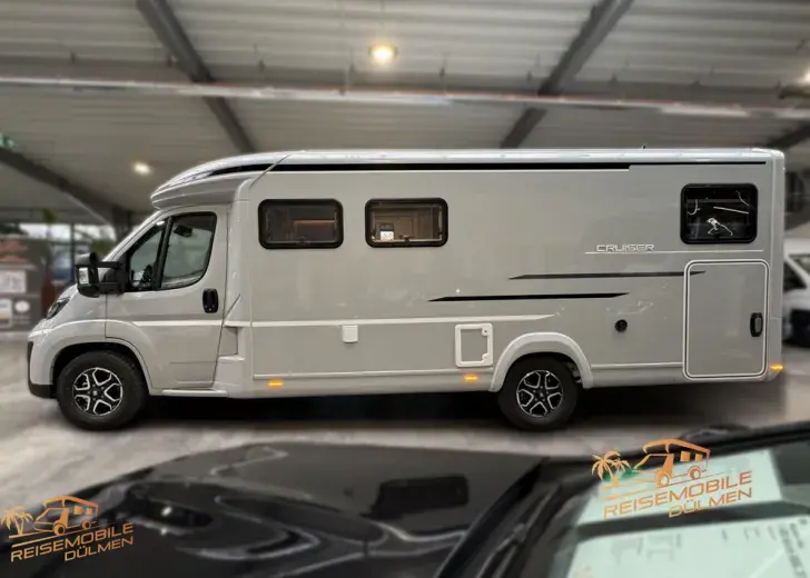 Fahrzeugbild LMC Cruiser 750 EF #9