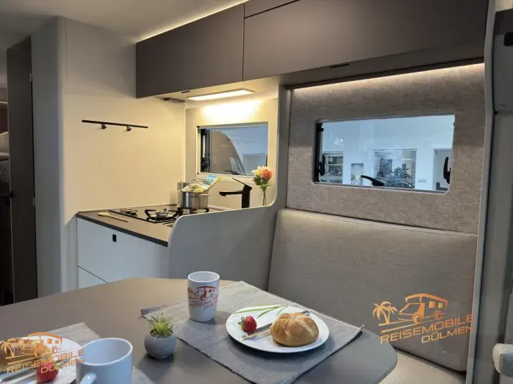 Fahrzeugbild LMC Cruiser 750 EF #14