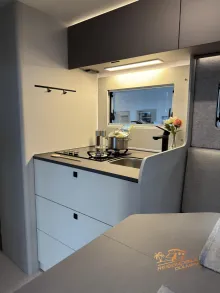 Fahrzeugbild LMC Cruiser 750 EF #17