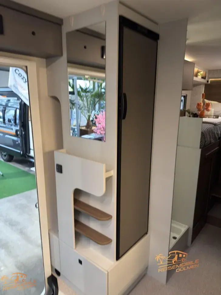 Fahrzeugbild LMC Cruiser 750 EF #22