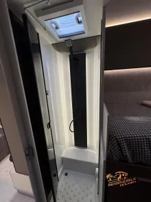 Fahrzeugbild LMC Cruiser 750 EF #26