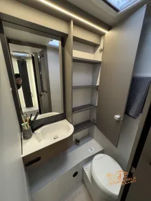 Fahrzeugbild LMC Cruiser 750 EF #27