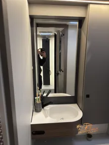 Fahrzeugbild LMC Cruiser 750 EF #28