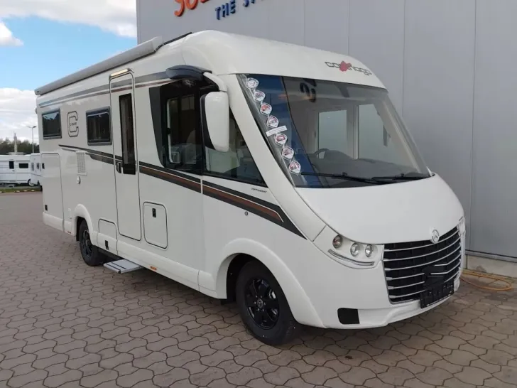 Fahrzeugbild Carthago c-tourer I 143 LE aus Vermietflotte #4