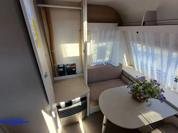 Fahrzeugbild LMC Sassino 460 E *Einzelbetten* #15