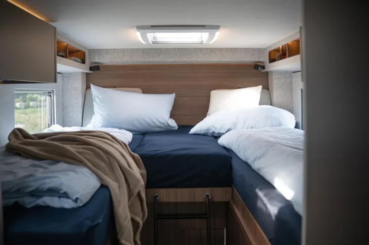 Fahrzeugbild LMC Cruiser 750 EF #4