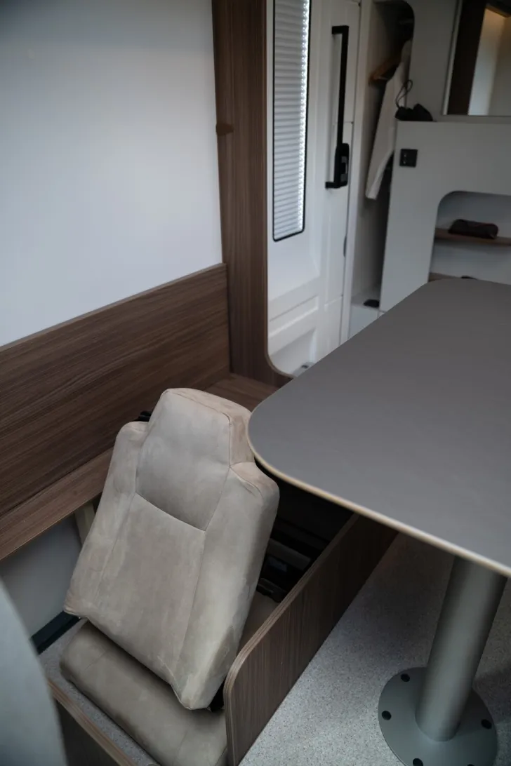 Fahrzeugbild LMC Cruiser 750 EF #7