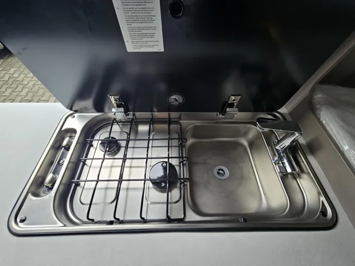 Fahrzeugbild Carado pro CV 602 8GAutom|NAVI/RFK|Ducato|Batt.190Ah #8