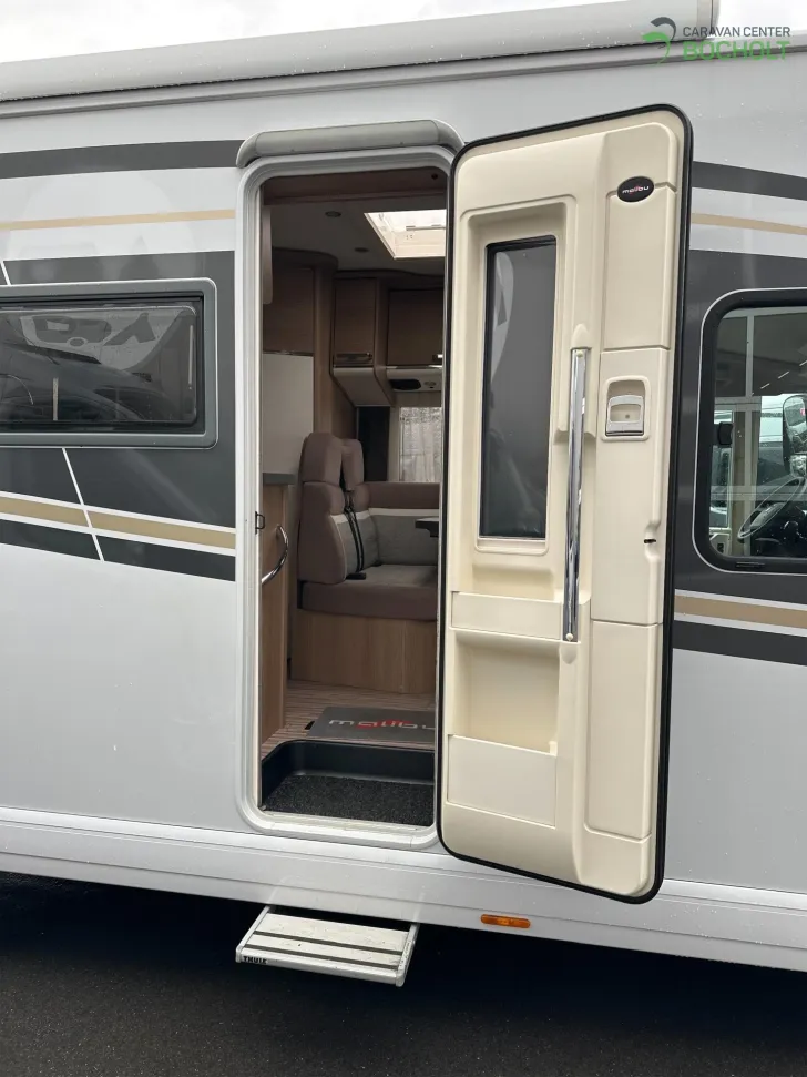 Fahrzeugbild Malibu I 430 Lithium / DuoControl / Markise #6