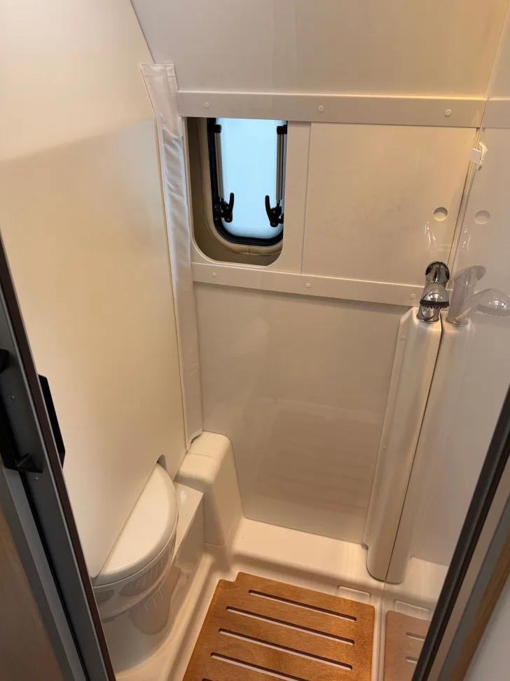 Fahrzeugbild Sunlight Cliff X 640 Aktion  Keep on Rolling #16