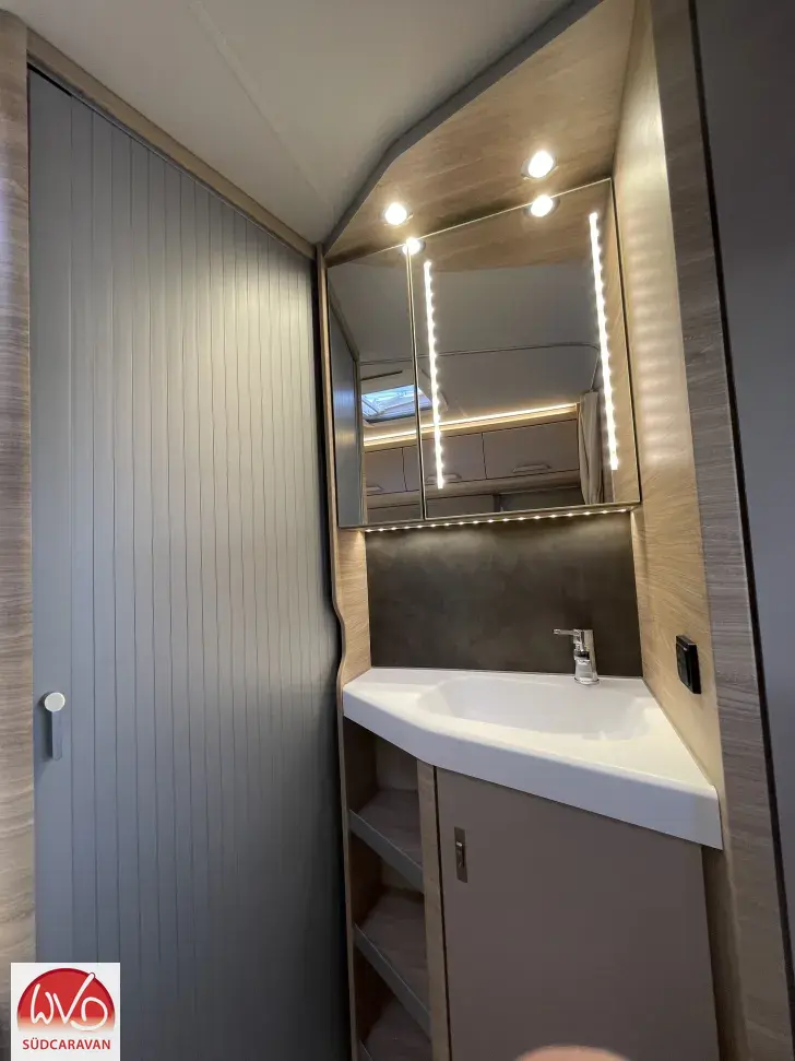 Fahrzeugbild Knaus Van TI Plus 700 LF Platinum Selection #13