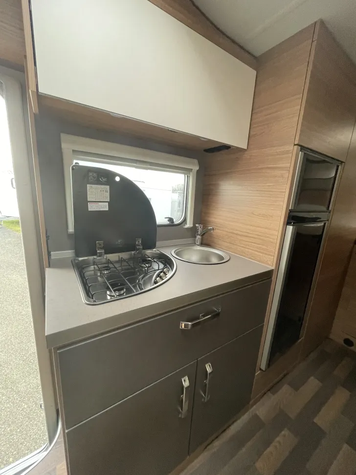 Fahrzeugbild Weinsberg CaraHome 650 DG #9
