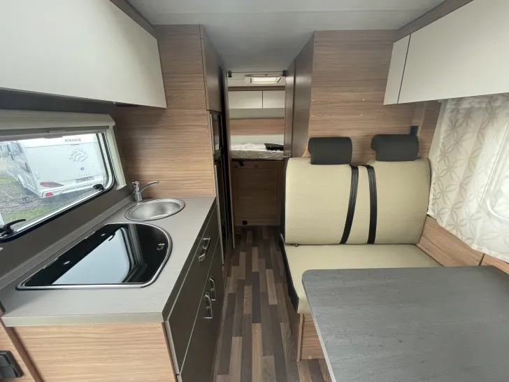 Fahrzeugbild Weinsberg CaraHome 650 DG #16