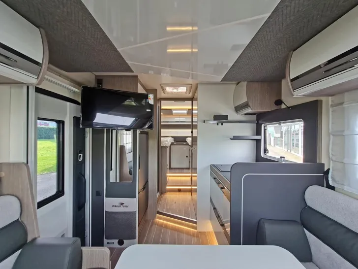 Fahrzeugbild Roller Team Zefiro 287 TL *ATM*32"*ACC*Winter Paket*LITHIUM #5